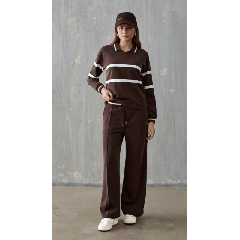 ICONIQUE - SoftBlend Open Collar Luxury Sweatshirt – Chocolate Brown